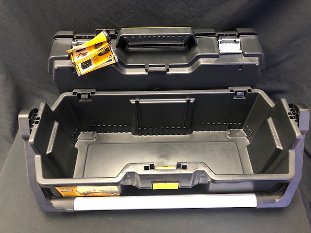 Dewalt Dwst24070 24 In 2 In 1 Tote With Removable Power Tool Case