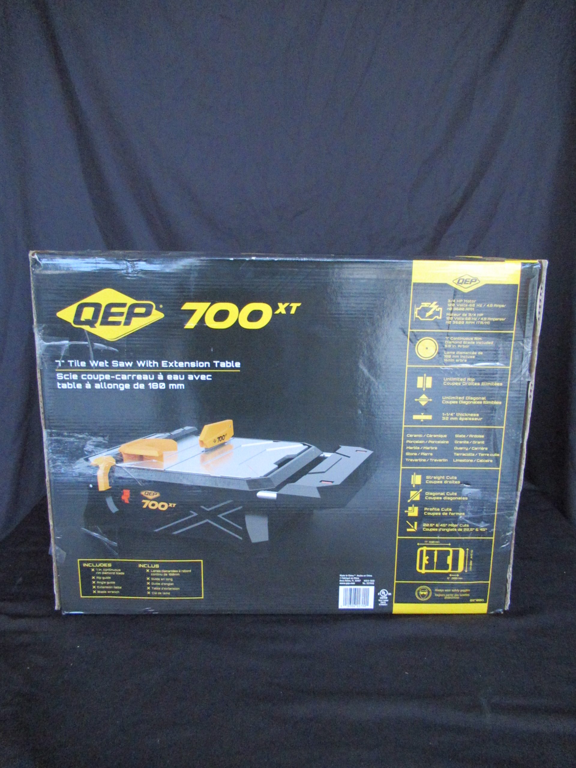 QEP 700XT 3/4 HP Wet Tile Saw with 7 in. Blade and Table Extension