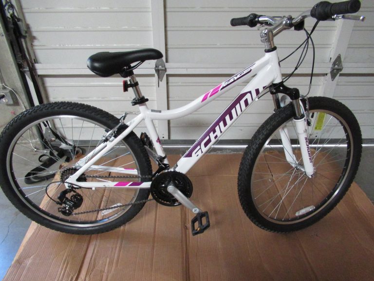 schwinn ranger 2.4 bike