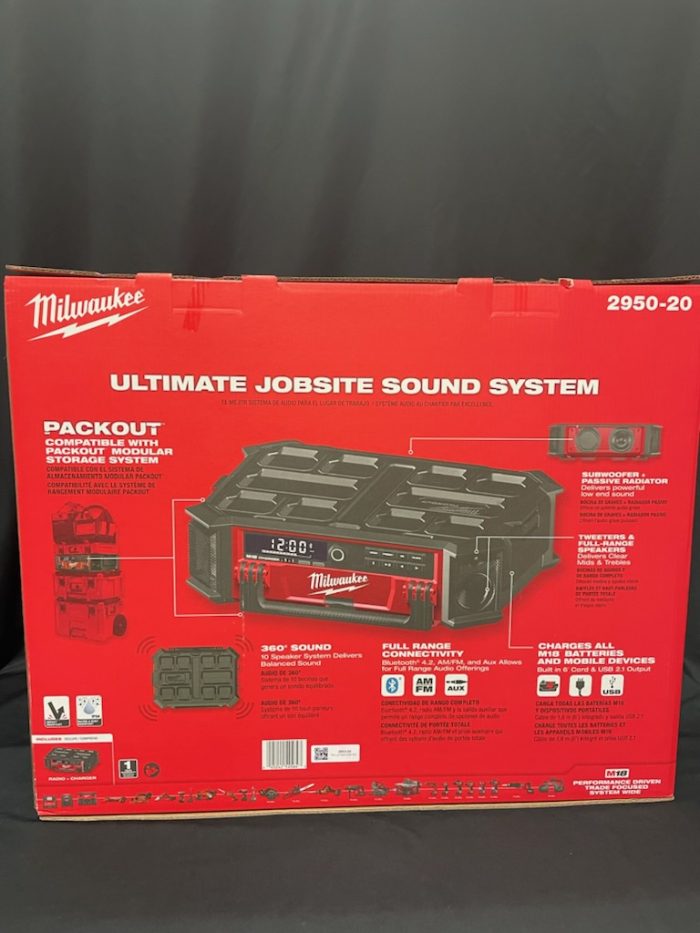 M18 Lithium-Ion Cordless PACKOUT Radio/Speaker with Built-In Charger 2950-20