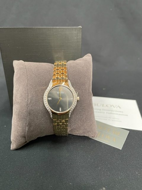 Bulova Classic Diamond Ladies Quartz Watch 98R289